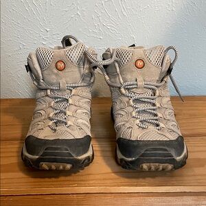 Women’s Merrell Moab Ventilator Mid Taupe Hiking Shoes